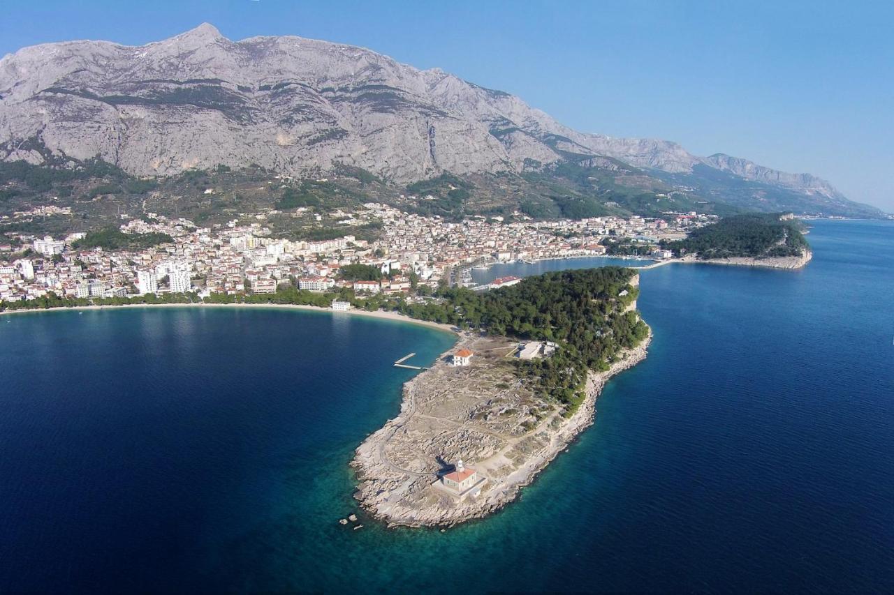 Apartments with a parking space Makarska - 6792 Zewnętrze zdjęcie